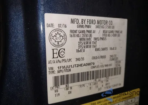 2017 Ford Expedition Xlt z USA, uszkodzony, nr VIN 1FMJU1JT2HEA09879